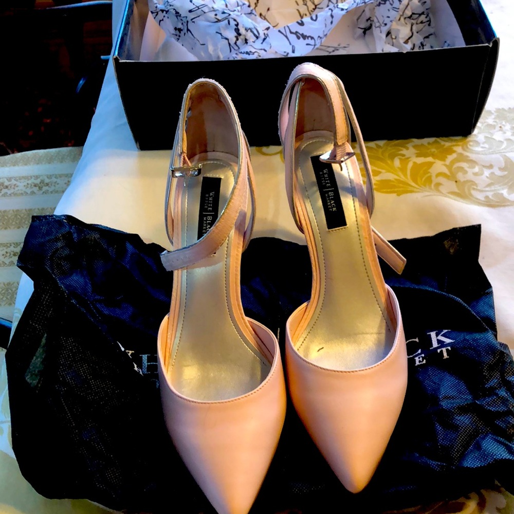 Pink leather shoes
